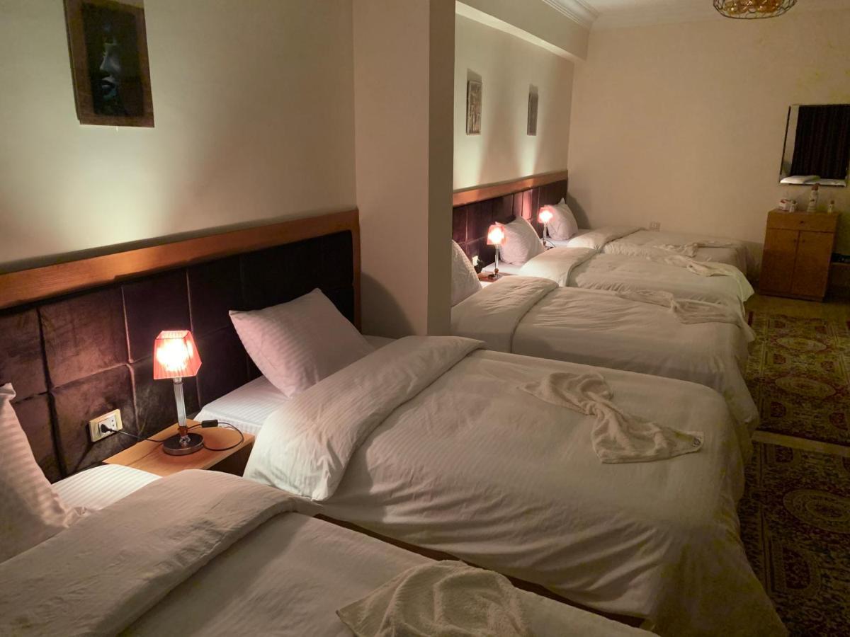 Draz Pyramids View Bed & Breakfast Kafret el-Gabal Eksteriør bilde